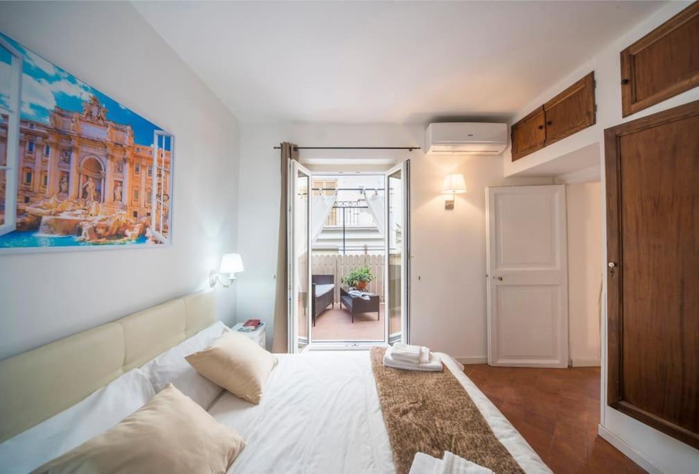 Trevi Domus Avignonesi Apartment โรม ภายนอก รูปภาพ